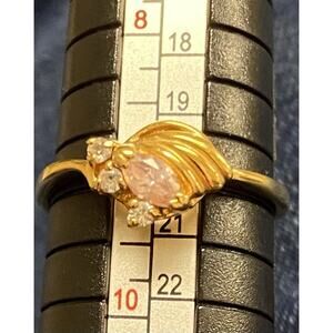 Vintage Costume Ring EDCO Size 9 Gold Tone With Pink & White Rhinestones